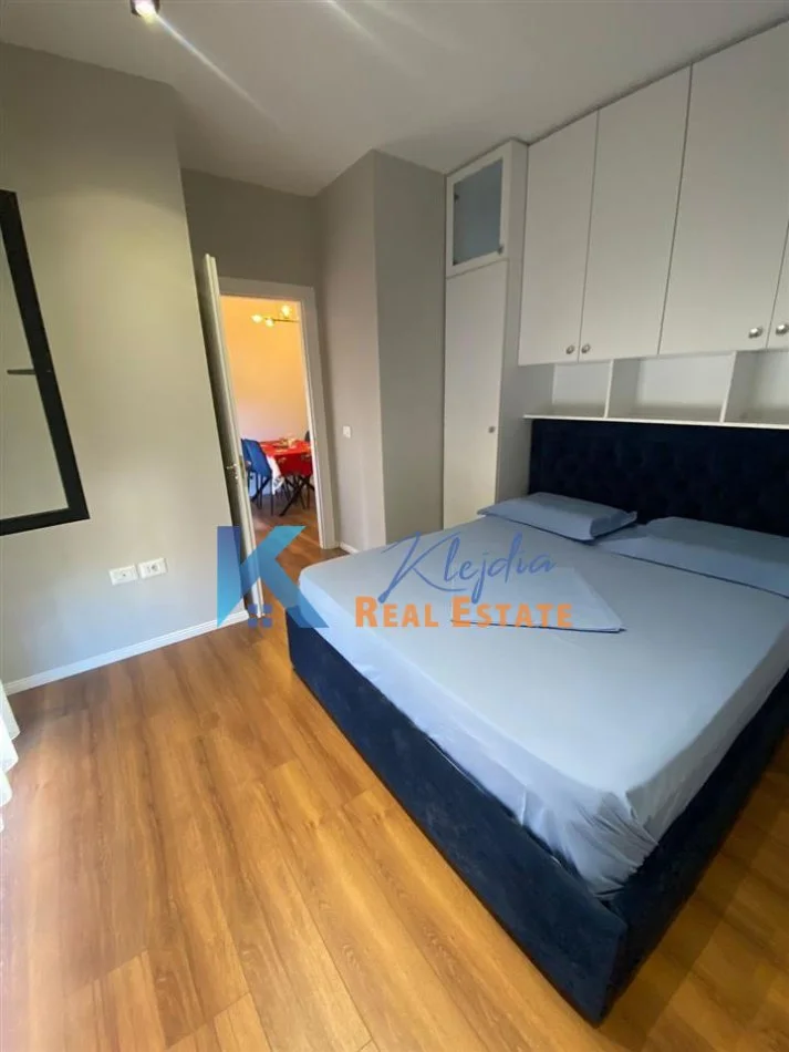 Tirane, jepet me qera apartament 2+1 Kati 2, 79 m² 600 € (2+1 per qira te Selvia, afer Kompleksit Halili)