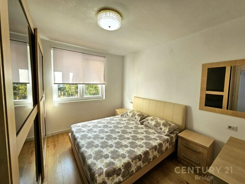 Tirane, shitet apartament 2+1 Kati 2, 72 m² 160.000 € (qender)