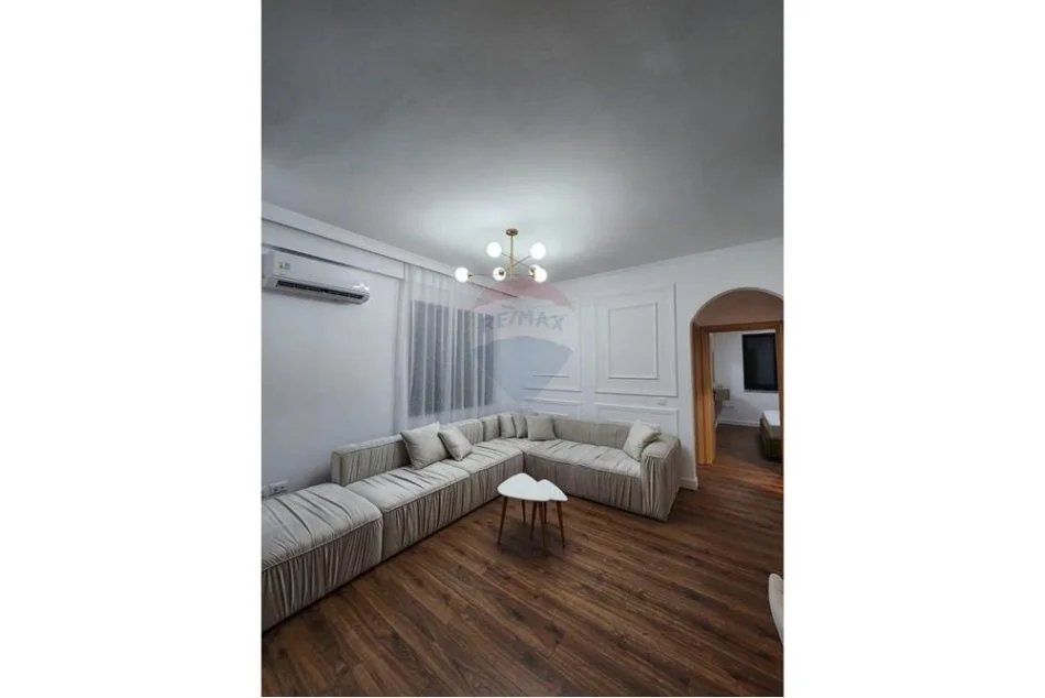 Tirane, jepet me qera apartament 2+1 Kati 6, 80 m² 550 € (Yzberisht)