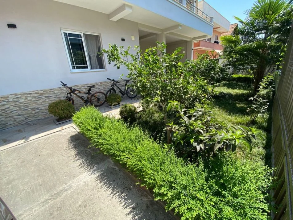 𝐓𝐢𝐫𝐚𝐧𝐞, 𝐬𝐡𝐢𝐭𝐞𝐭 𝐕𝐢𝐥𝐞 , 𝟐𝟕𝟒 𝐦² 𝟑𝟓𝟗.𝟎𝟎𝟎 € (𝐑𝐫𝐮𝐠𝐚 𝐆𝐣𝐨𝐧 𝐌𝐢𝐥𝐢, 𝐁𝐮𝐥𝐞𝐯𝐚𝐫𝐝𝐢 𝐢 𝐑𝐢)