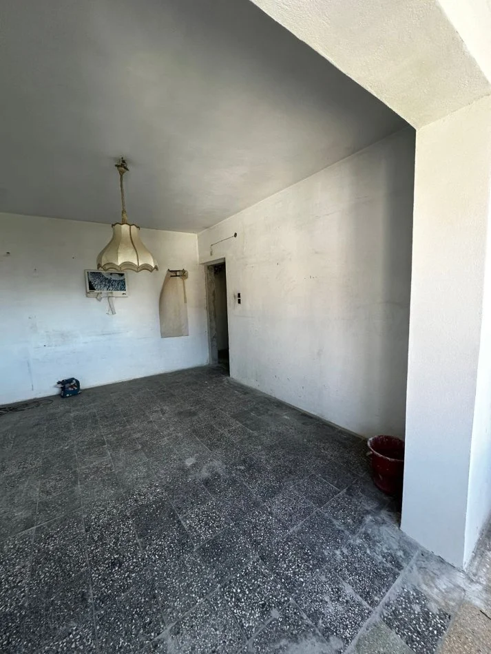 Tirane, shes apartament 1+1+Ballkon Kati 5, 52 m² 75.000 € (Ali Dem)