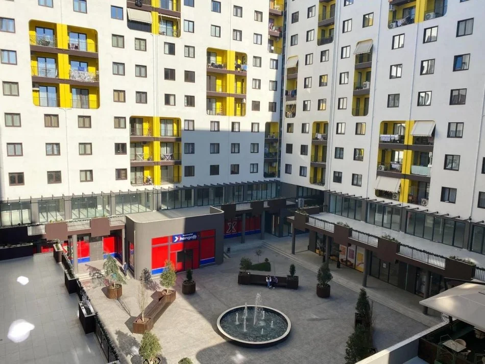 Tirane, shitet apartament 2+1+Ballkon Kati 5, 91 m² 129.000 € (yzberisht)