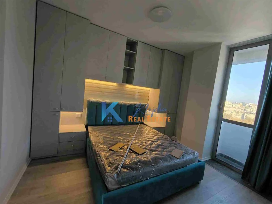 Tirane, jap me qera apartament 1+1+Ballkon Kati 5, 50 m² (Ali Dem)