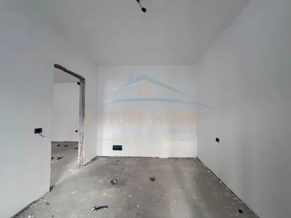 Tirane, shitet apartament 1+1 Kati 5, 71 m² 115.000 € (DRITAN HOXHA)