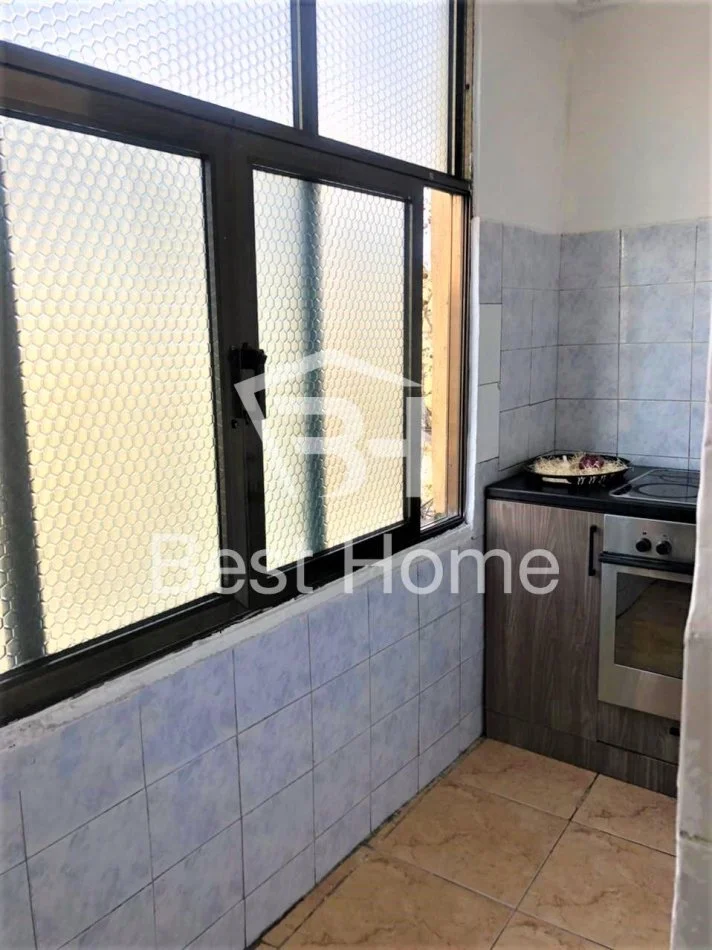 Tirane, jap me qera apartament 1+1 Kati 4, 55 m² 380 € (Tek Harry Fultz)