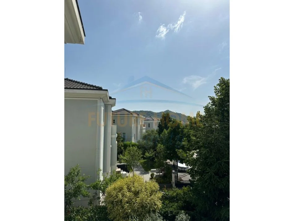 Tirane, jepet me qera Vile 3 Katshe Kati 0, 650 m² 4.800 € (Rolling Hill Residence, Tiranë.)