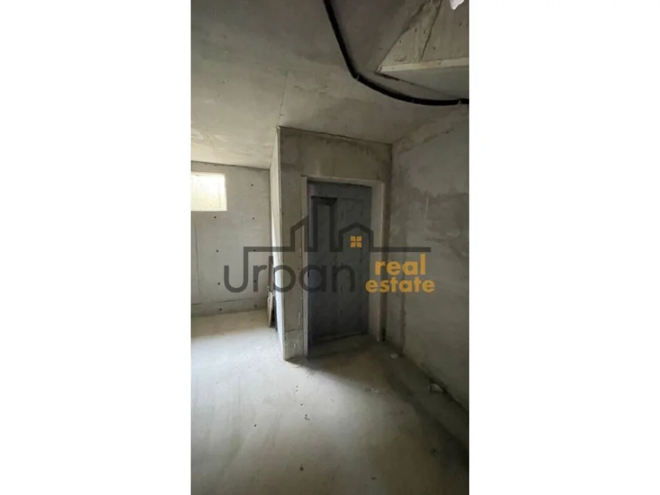 Shitet, Vilë 4 Katëshe, Pranë TEG, Tiranë - 800.000€ |350m²