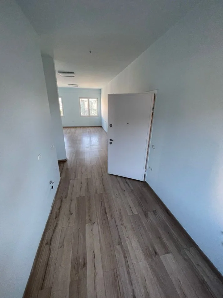 Tirane, shitet apartament 2+1 Kati 6, 110 m² 260.000 €