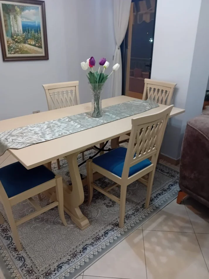 Tirane, jepet me qera apartament 2+1+Ballkon Kati 4, 125 m² 1.000 € (Stadiumi Air Albania)