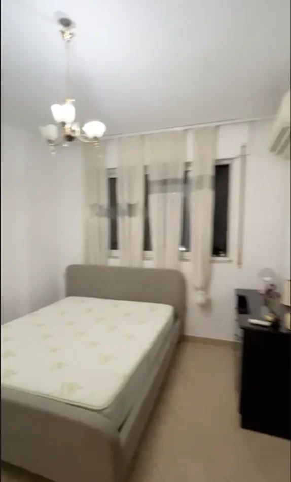 Qera, Apartament 1+1, Komuna e Parisit