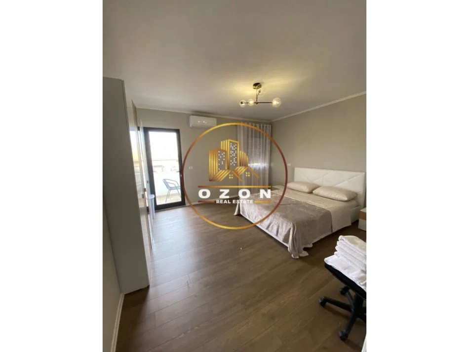 Tirane, jepet me qera apartament 1+1 Kati 6, 85 m² 600 €