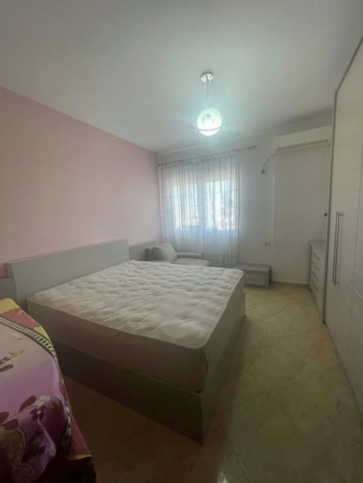 Tirane, shitet apartament 2+1 Kati 4, 114 m² 165.000 € (Rruga Stavri Themeli)