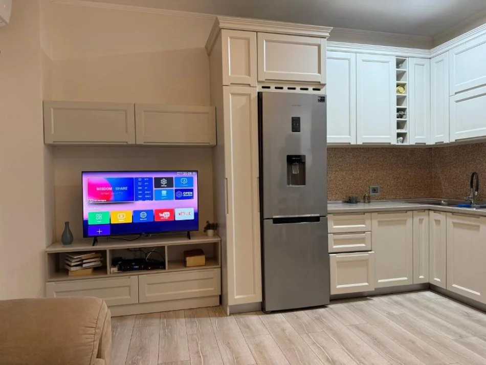 Tirane, jepet me qera apartament 2+1 Kati 2, 70 m² 650 € (Bulevardi Zogu I)