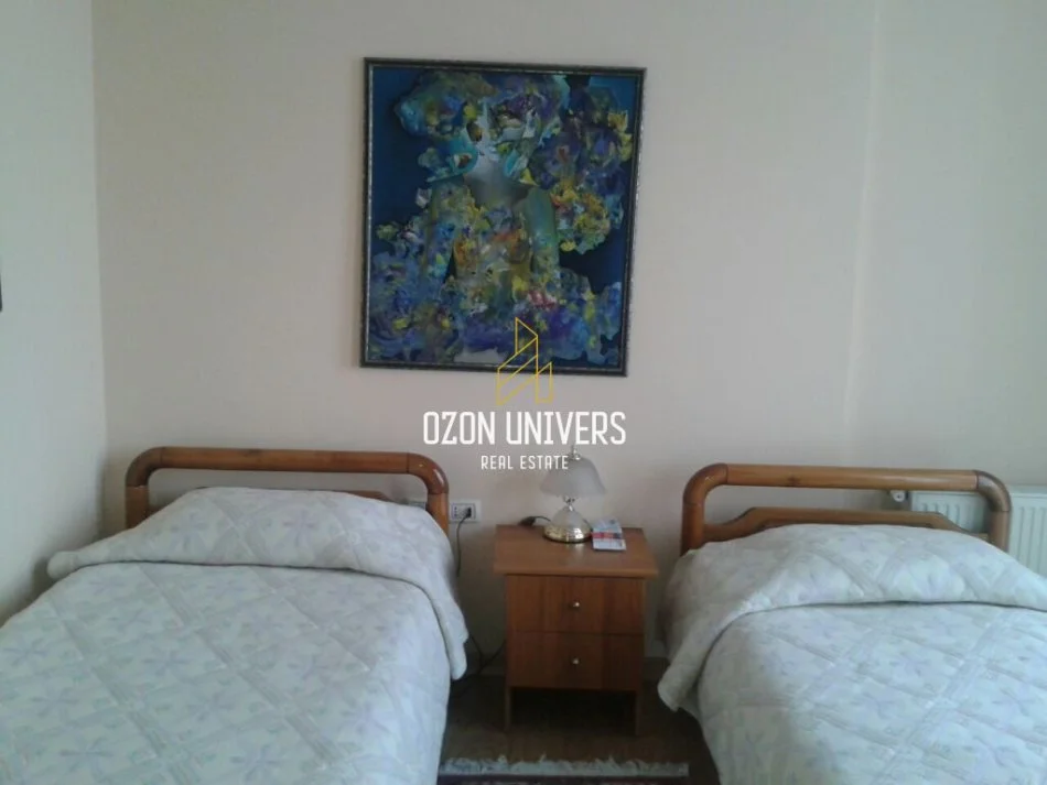 Tirane, jepet me qera apartament 2+1 Kati 7, 111 m² 1.000 € (Bulevardi Deshmoret e Kombit)