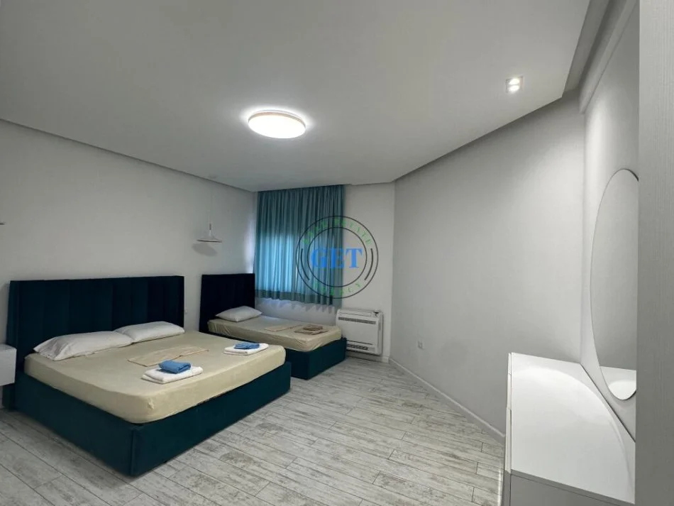 Durres, shitet apartament 1+1+Ballkon Kati 0, 145 m² 250.000 € (SHITEN, DY APARTAMENTE 1+1 NE VOLLGA,DURRES!)