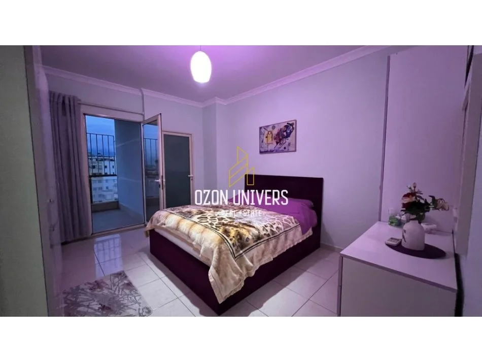 Tirane, shitet apartament 3+1+Ballkon Kati 8, 122 m² 280.000 €