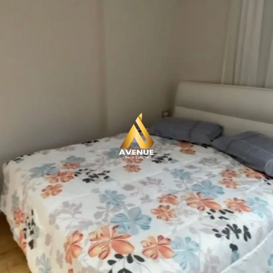 Tirane, jepet me qera apartament 1+1+Ballkon Kati 5, 75 m² 700 € (pjeter budi)