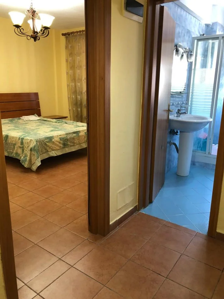 Tirane, jepet me qera apartament 1+1 Kati 6, 70 m² 550 € (Ish Parku i Autobusave)