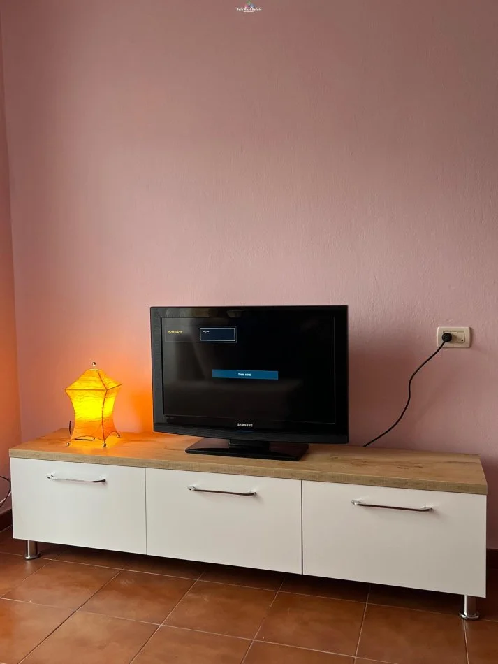 Tirane, jepet me qera apartament 1+1+Ballkon Kati 6, 60 m² 420 € (Rruga e Elbasanit, prane Higjenes)