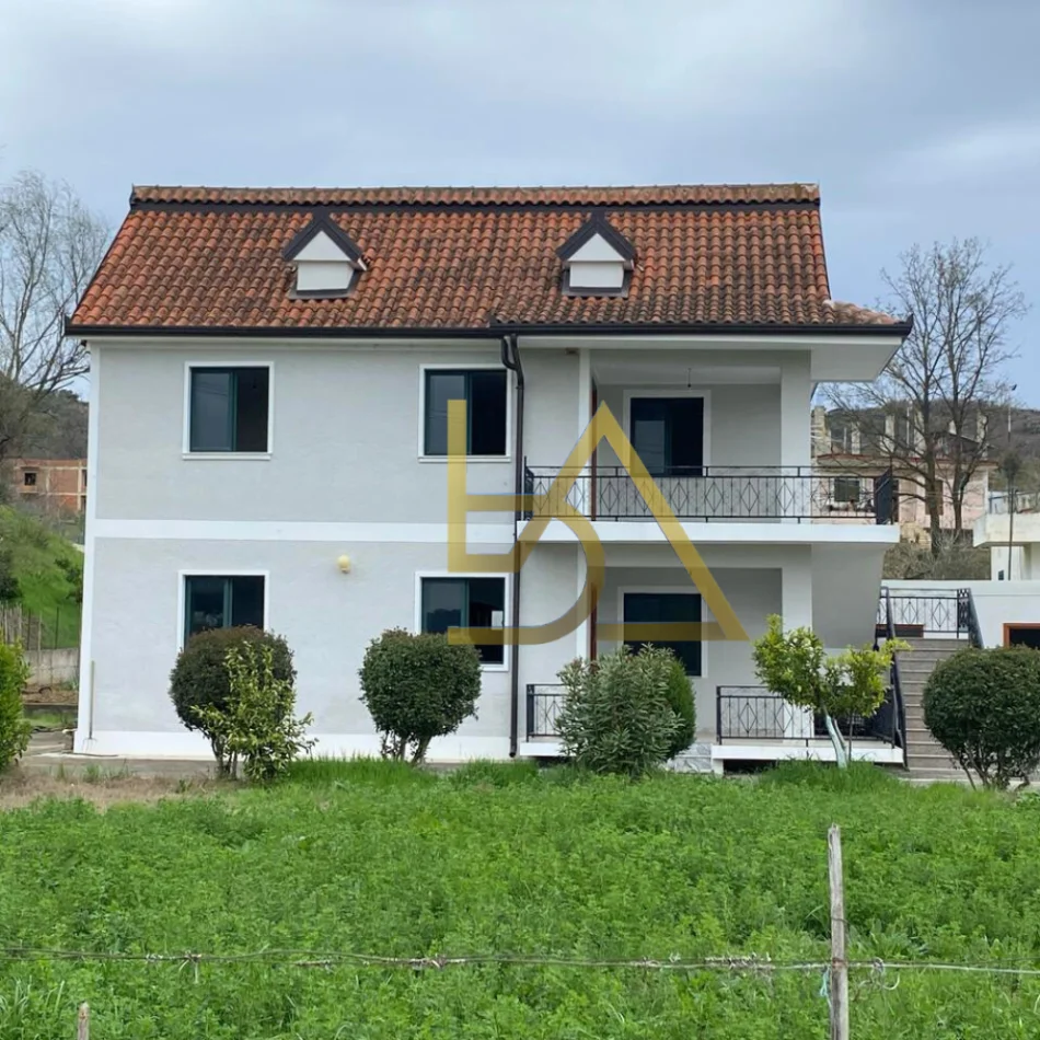Tirane, shitet Vile 4+1+Aneks Kati 2, 170.000 € (Vile)