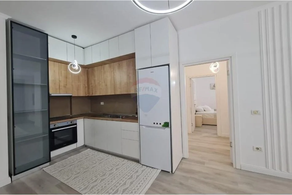 Tirane, shitet apartament 2+1+Ballkon Kati 1, 91 m² 138.000 € (teodor keko)
