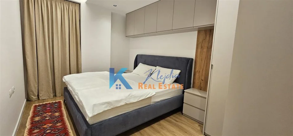 Tirane, jap me qera apartament 1+1+Ballkon Kati 6, 60 m² 450 € (Ali Dem, kompleksi Kaimi)