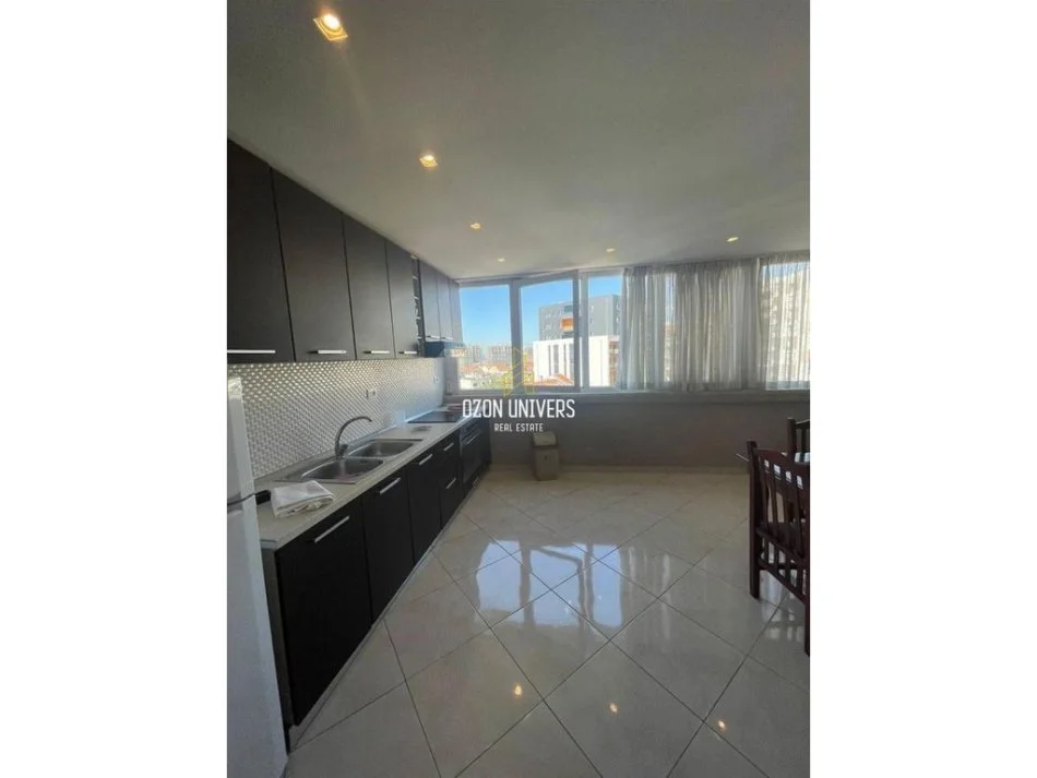 Tirane, shitet apartament 2+1+Ballkon Kati 4, 98 m² 190.000 € (Rruga Ndre Mjeda, Ish Parku)