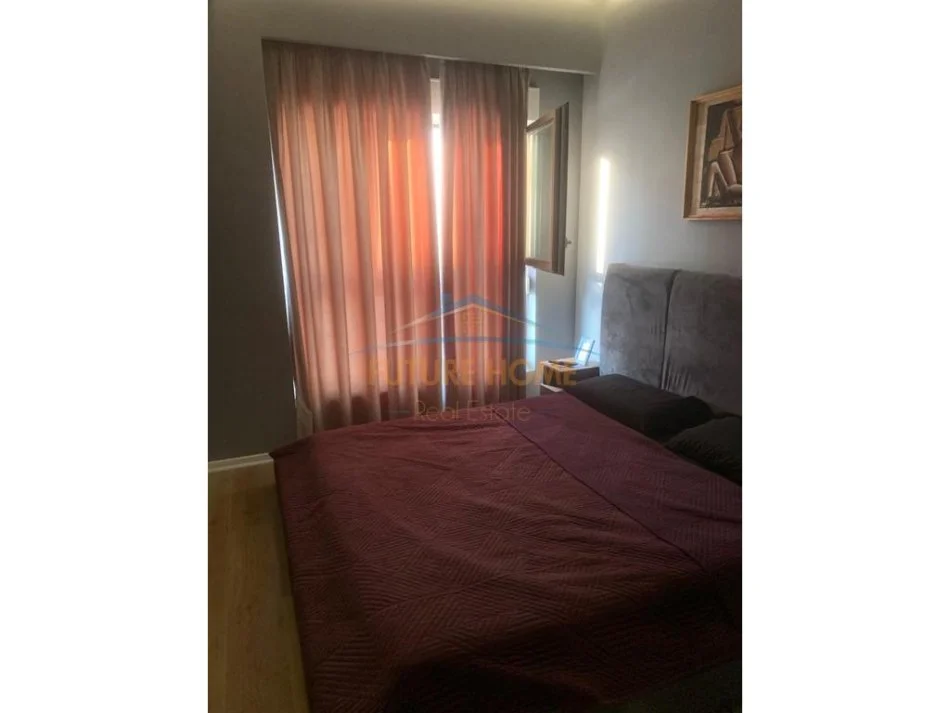 Tirane, shitet apartament 2+1+Aneks+Ballkon Kati 5, 86 m² 160.000 € (kompleks kaimi, ali dem)