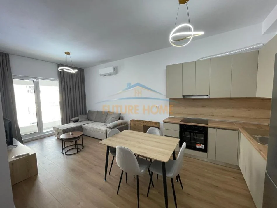Tirane, jepet me qera apartament 2+1+Aneks+Ballkon Kati 5, 85 m² 550 € (rezidenca kaimi ali dem)