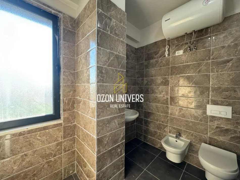 Tirane, jepet me qera apartament 2+1+Ballkon Kati 3, 100 m² 500 € (Pranë Kompleksit Panorama, Rr. Jordan Misja)