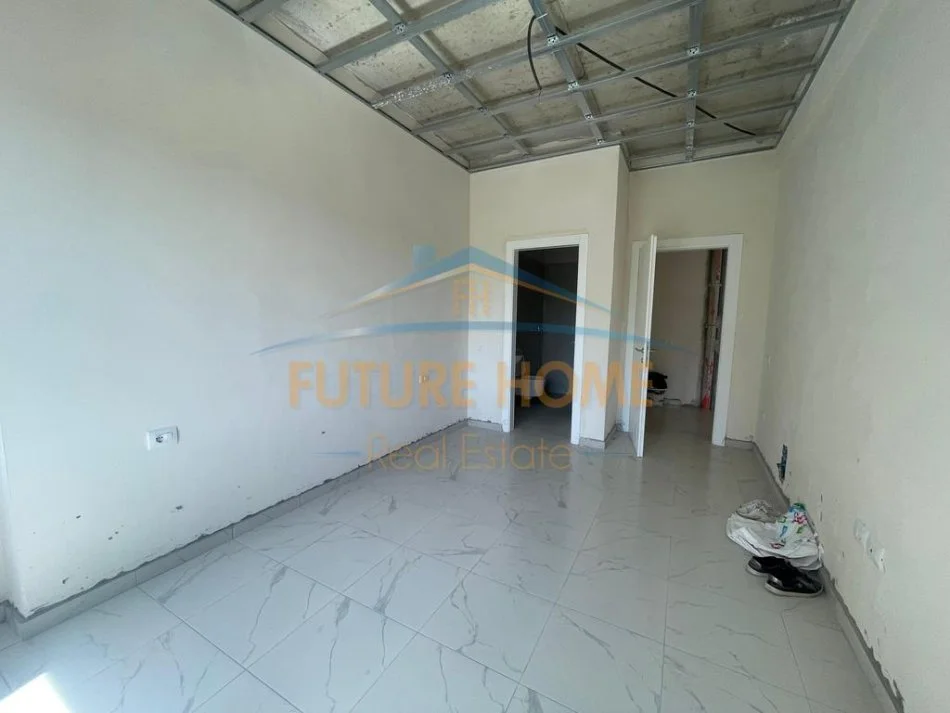 Tirane, shitet apartament 2+1 Kati 1, 87 m² 150.000 € (Spitalit Amerikan 3)