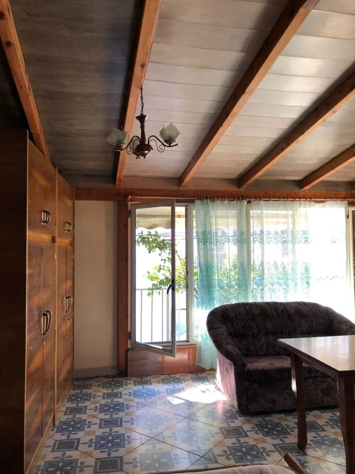 Tirane, jepet me qera apartament 1+1 Kati 2, 40 m² 300 € (Inxhinjeria)