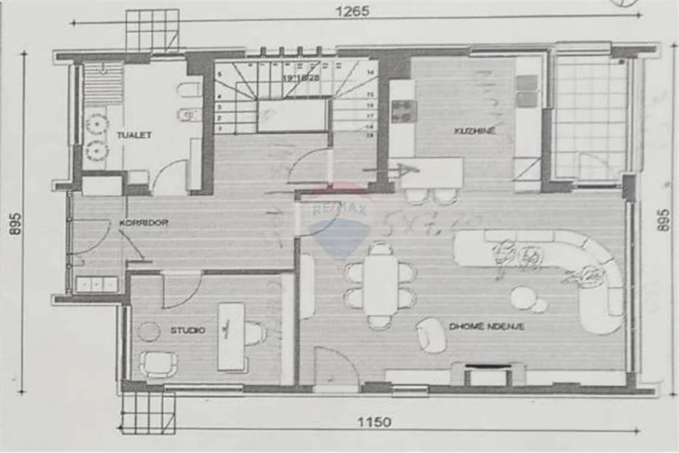 Tirane, shitet Vile , 334 m² 850.000 € (Residenca Lulebore)
