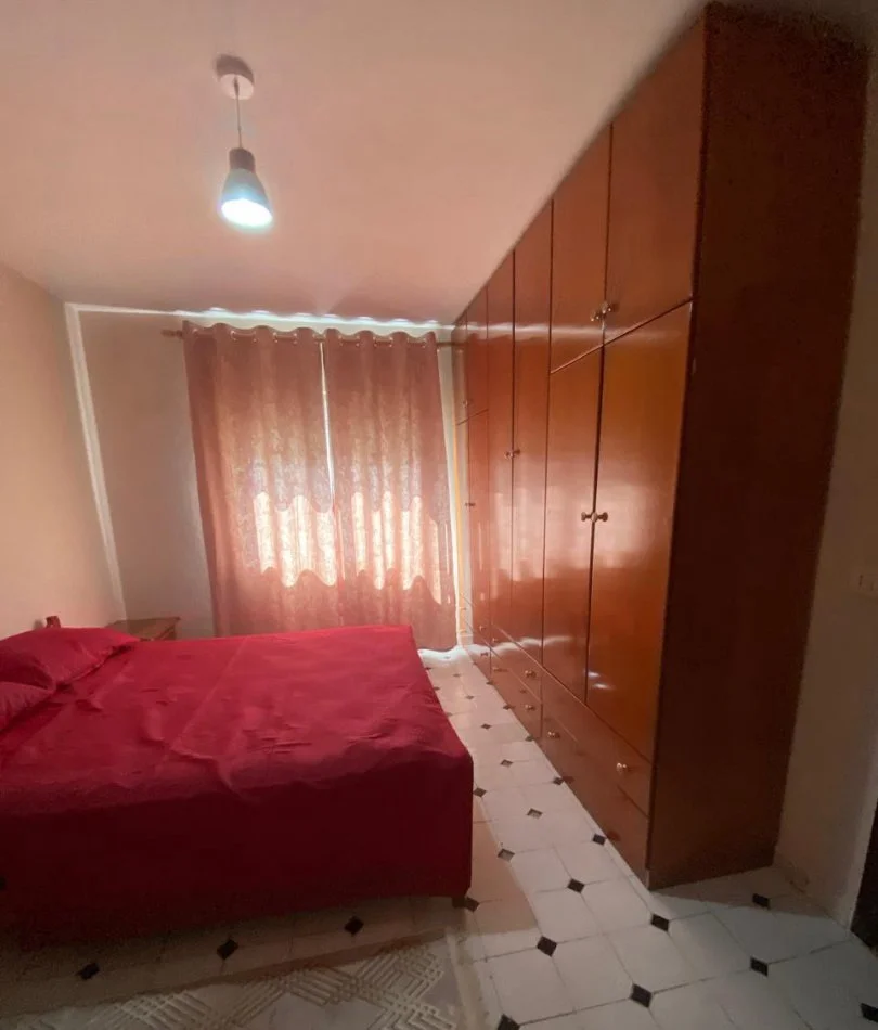 Tirane, jepet me qera apartament 2+1 Kati 5, 100 m² 650 € (Rruga e Elbasanit)