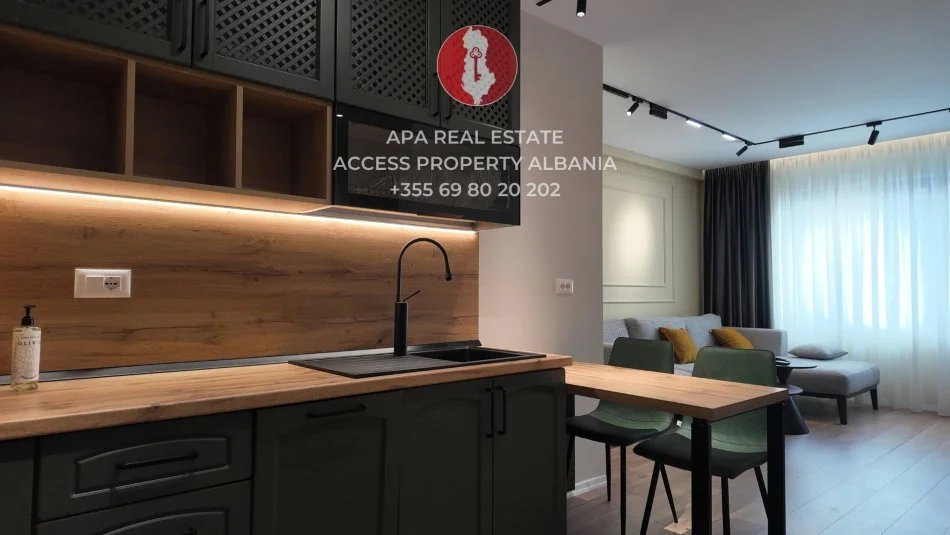 Tirane, jepet me qera apartament 2+1+Aneks+Ballkon , 105 m² 1.100 € (Rruga “ Qemal Stafa “ - Pranë “Qëndra Lincoln”)