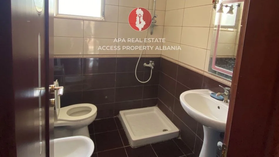 Tirane, jepet me qera Vile 1+1+Aneks Kati 2, 60 m² 300 € 