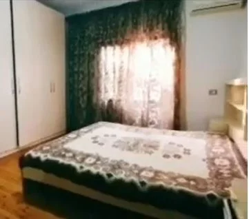 Tirane, jepet me qera apartament 2+1 Kati 2, 101 m² 350 € (Sauk i Vjetër)