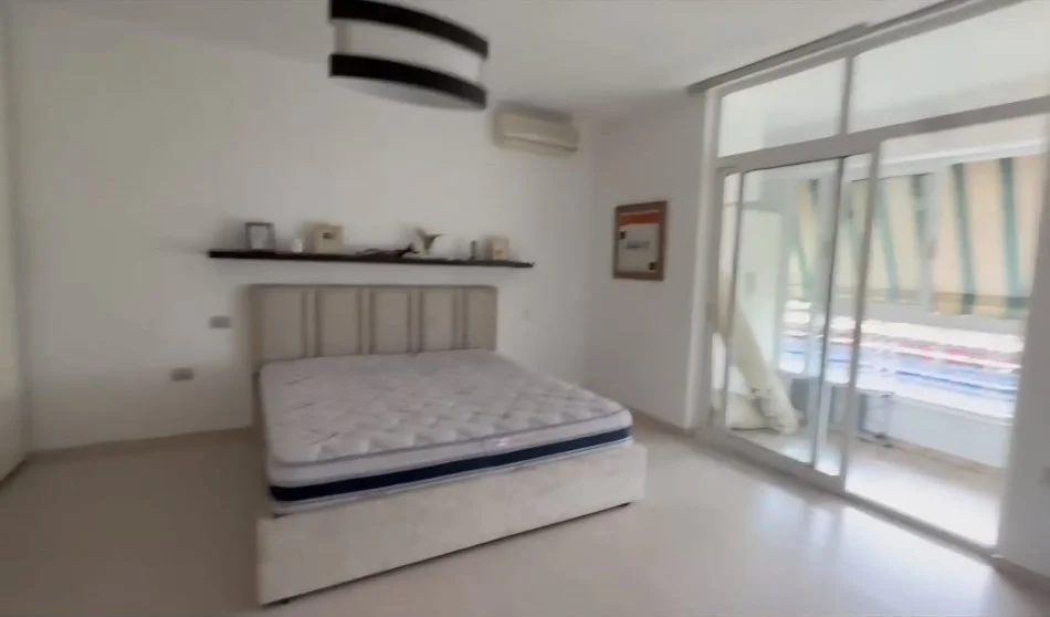 Tirane, jap me qera apartament 2+1+Ballkon Kati 7, 100 m² 800 € (Komuna e Parisit, Kompleksi Kika 1)