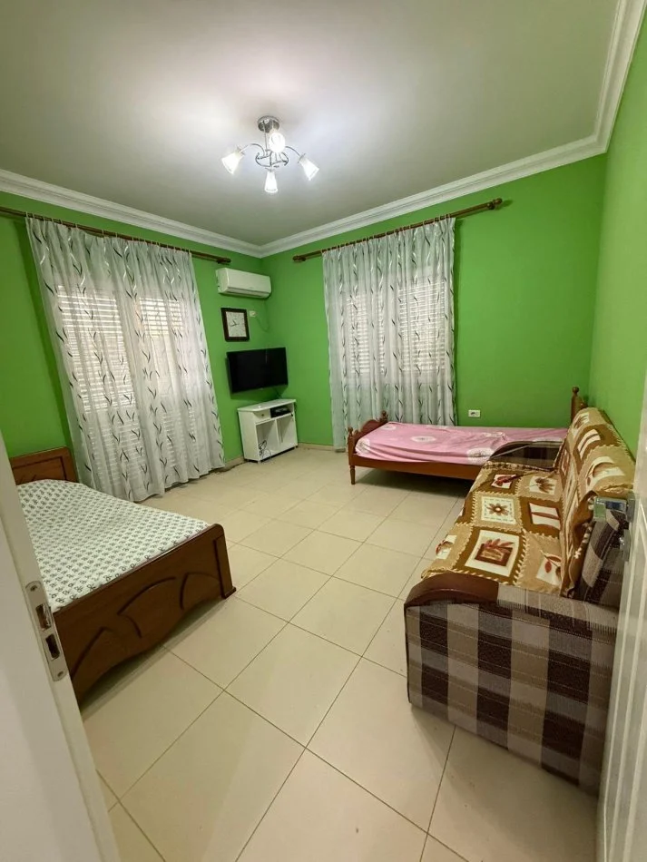 Tirane, jepet me qera apartament 2 Katshe Kati 1, 240 m² 1.500 € (Sauk)