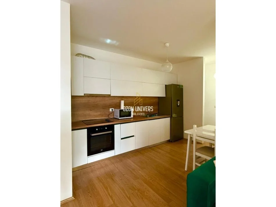 Tirane, jepet me qera apartament 2+1+Ballkon Kati 4, 96 m² 750 € (Fiori di Bosco, Don Bosko)