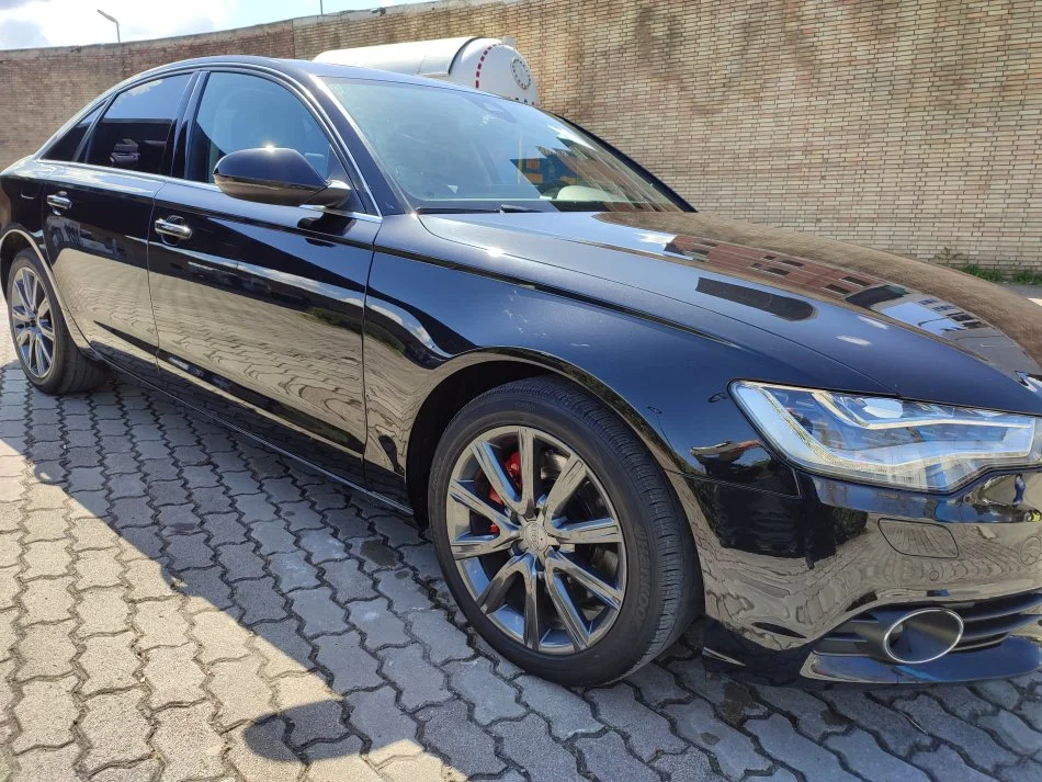 Audi A6 Quattro viti 2014 full option, automat, 3.0 TDI, navi, 11000 €