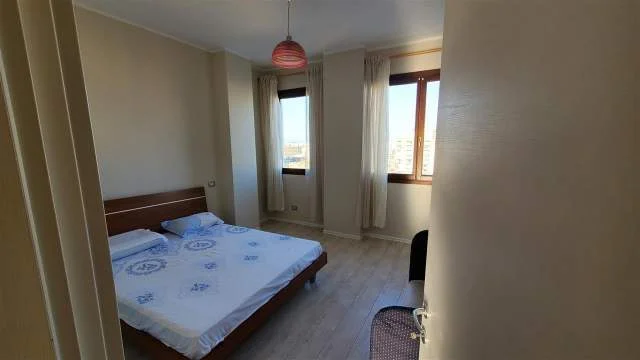 Durres, jap me qera apartament 2+1+Aneks+Ballkon Kati 10, 90 m² 450 €
