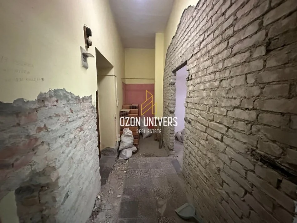 Tirane, jepet me qera ambjent biznesi Kati 0, 62 m² (Rruga Luigj Gurakuqi Tirana)