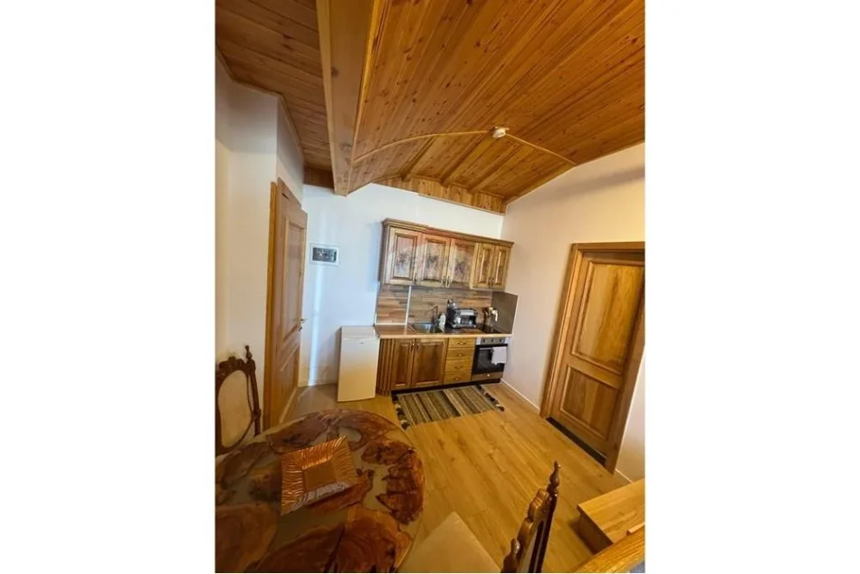 Tirane, jepet me qera garsonier Kati 4, 40 m² 450 €