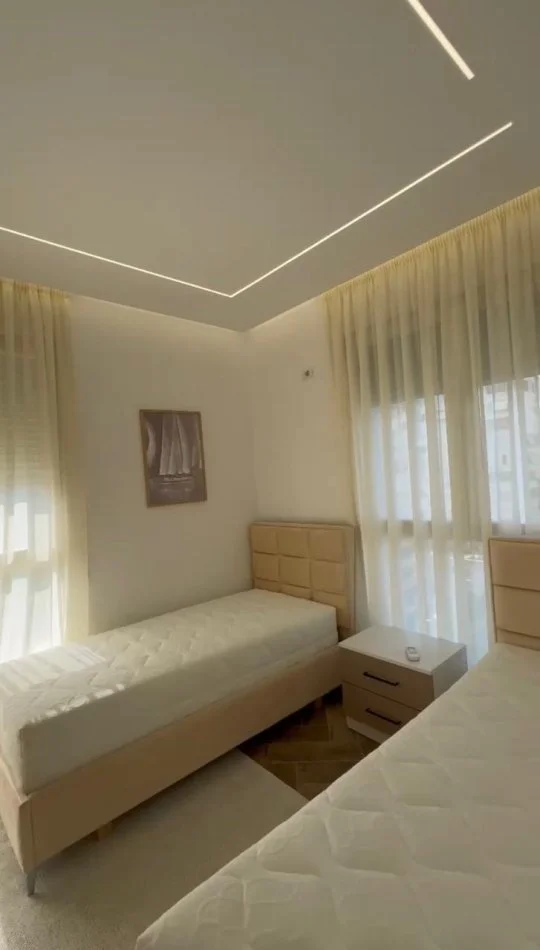 Tirane, shitet apartament 2+1 , 112 m² 285.000 € 