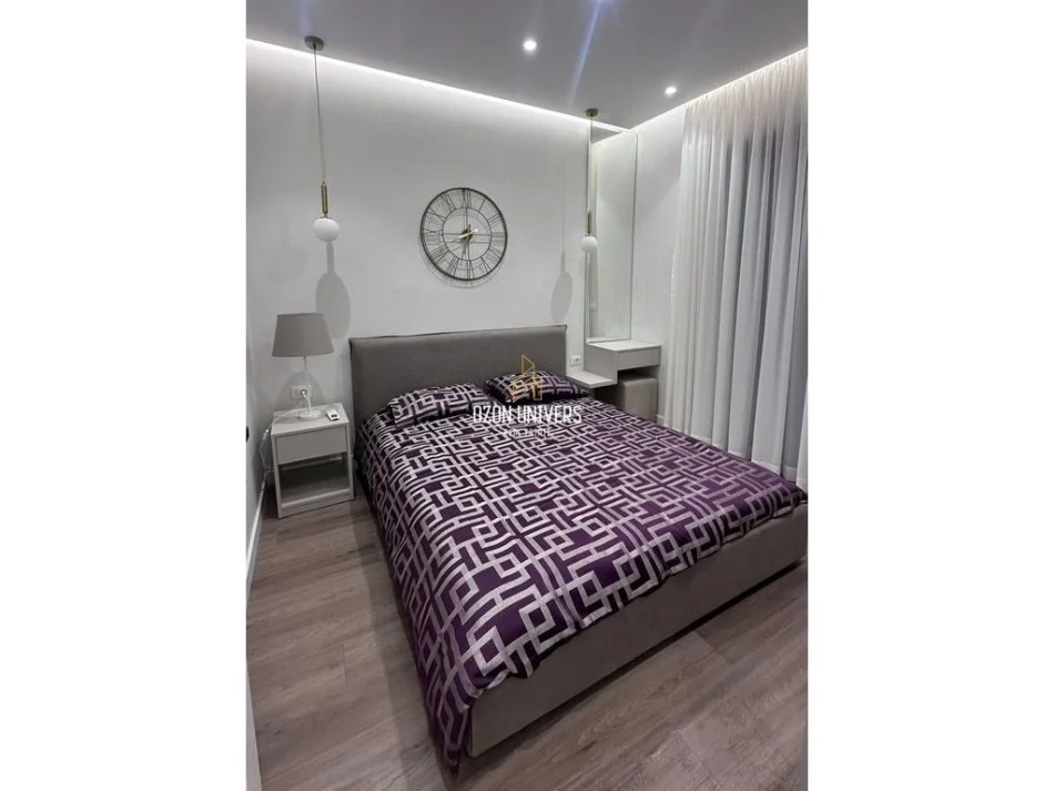 Tirane, jepet me qera apartament 1+1+Ballkon Kati 8, 50 m² 620 € (Rruga Karl Gega Tirana, Albania)