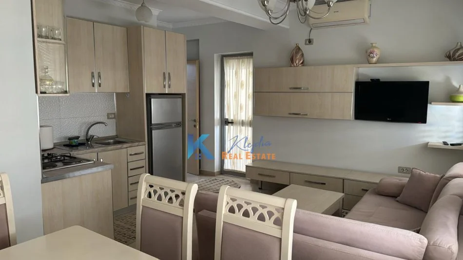 Tirane, jap me qera apartament 2+1+Ballkon Kati 5, 100 m² 600 € (Don Bosko, afer Viva Market)