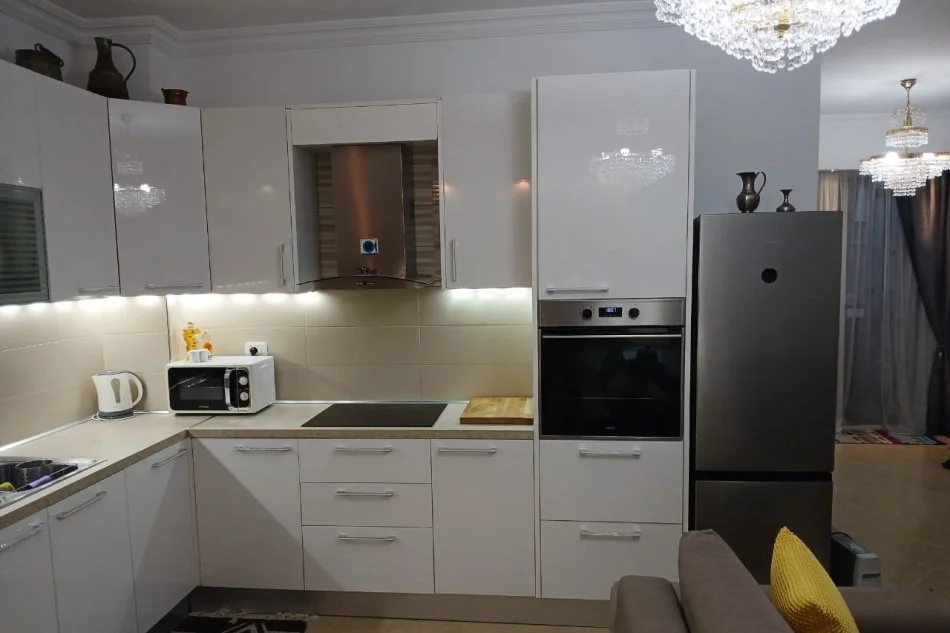 Tirane, jepet me qera apartament 2+1+Ballkon Kati 2, 87 m² 520 € (Fresk/Pasticeri Melisa)