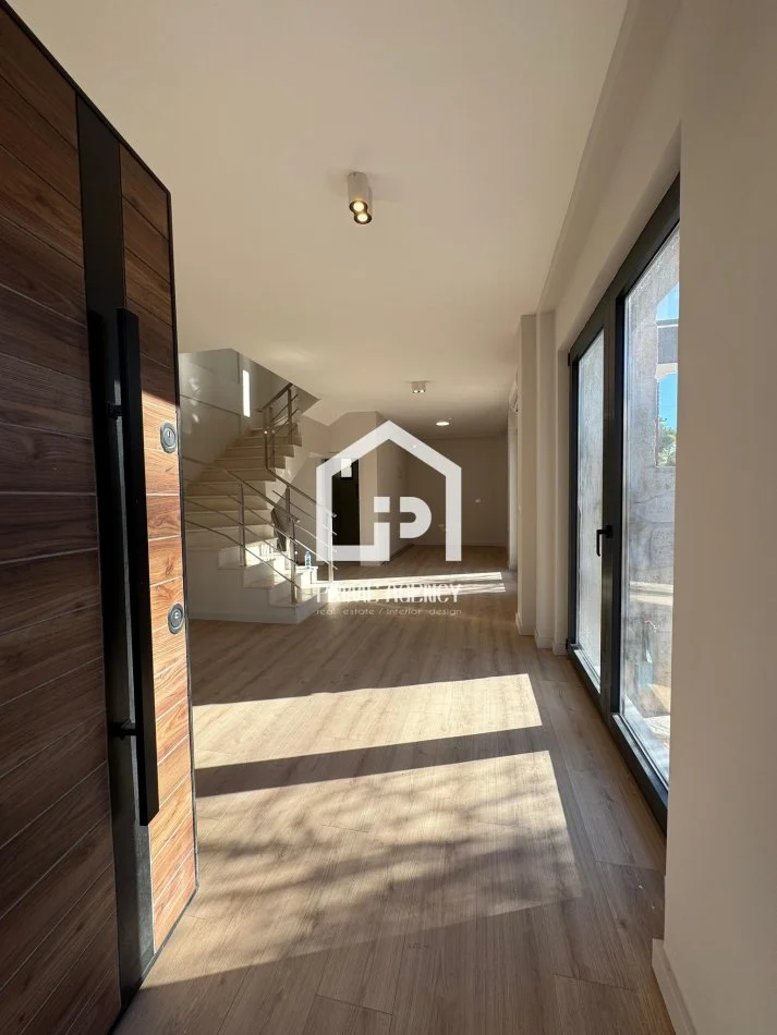 SHITET : SUPER VILE 2 KT / ZONA : GOLEM/ RRUGA VIENA