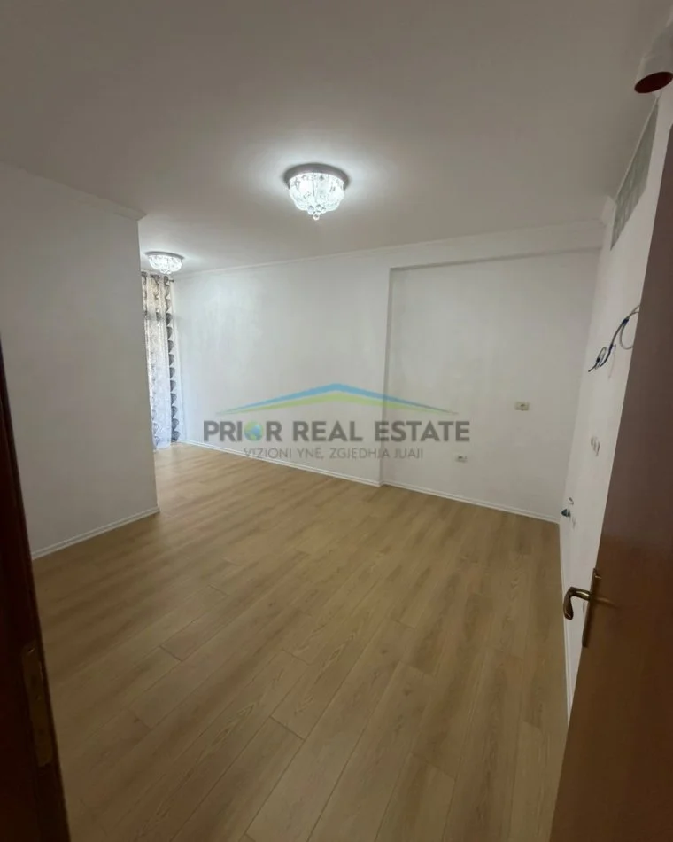 Tirane, shitet apartament 1+1 Kati 3, 69 m² 91.000 € Fresk ,Rruga Muhamet Deliu